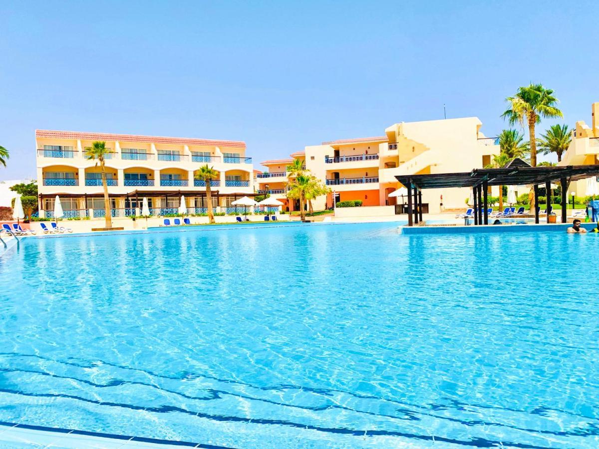 Ivy Cyrene Island Aqua Park Resort (Adults Only) Sharm El-Sheikh Exterior foto